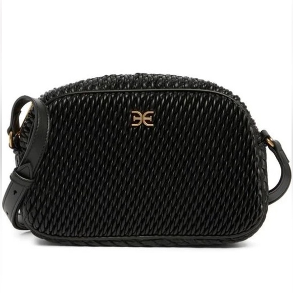 Sam Edelman
Women's Black Julia Quilted
Camera Bag
Gently used - Picture 1 of 12